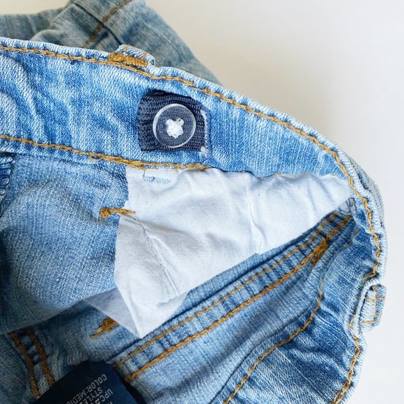 Girl Jeans Short Size 3T Embodied Jeans Light Wash - Picture 7 of 7